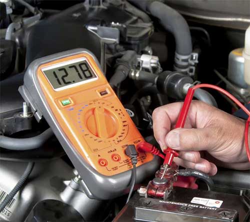 بررسی سلامت باطری بعد از نصب در محل در اهواز